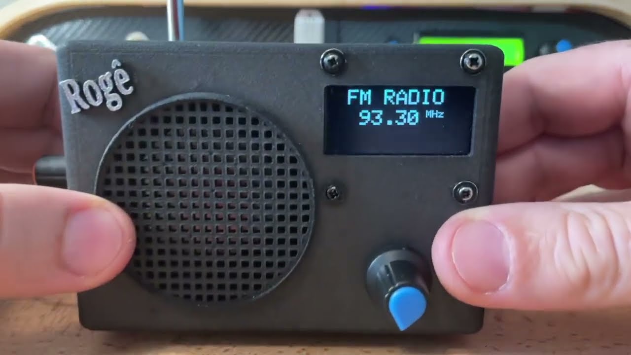 DIY FM Radio, Arduino Nano, rotary encoder, TEA5767 module, EEPROM memory
