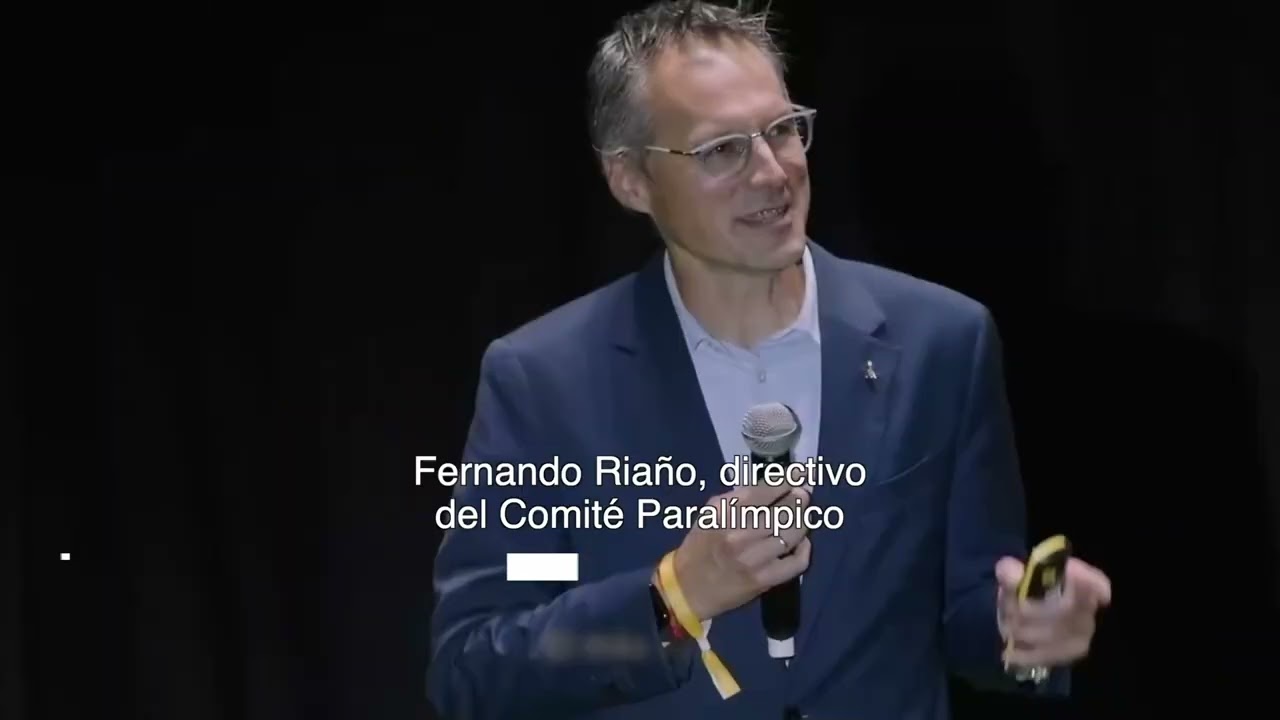 Paralímpicos. Campeonato de Europa de Tenis de Mesa y Equipo DingoNatura de Promesas de Piragüismo