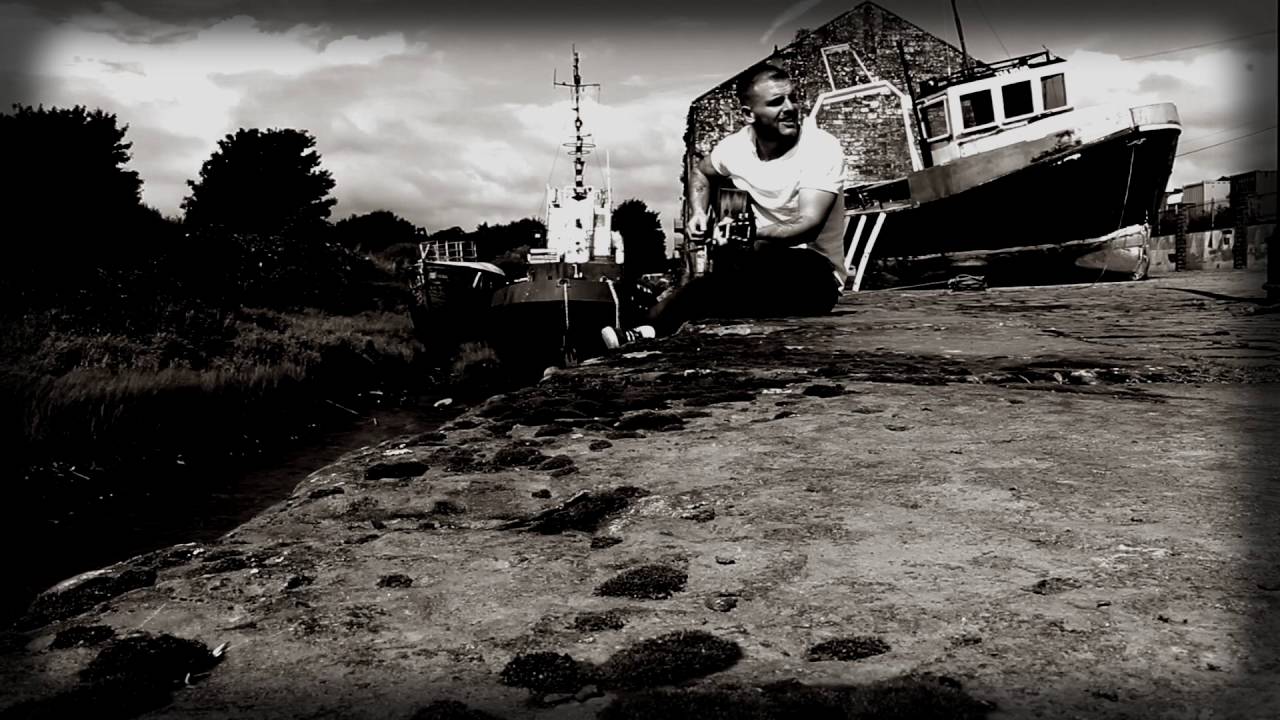 13 Crowes - The Dividing Line [Official Video]
