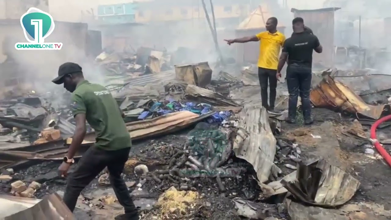 Accra Fire Outbreak: Several Shops Razed at Tiptoe Lane, Circle