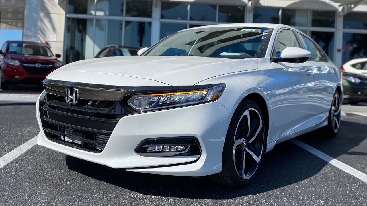 Honda Accord Sport 2.0T 2020 года — устанавливает ли Honda планку для сегмента автомобилей средне...