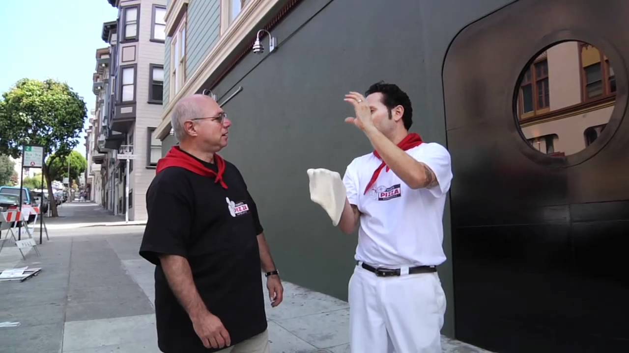 TONY PIZZA FLYING.mov