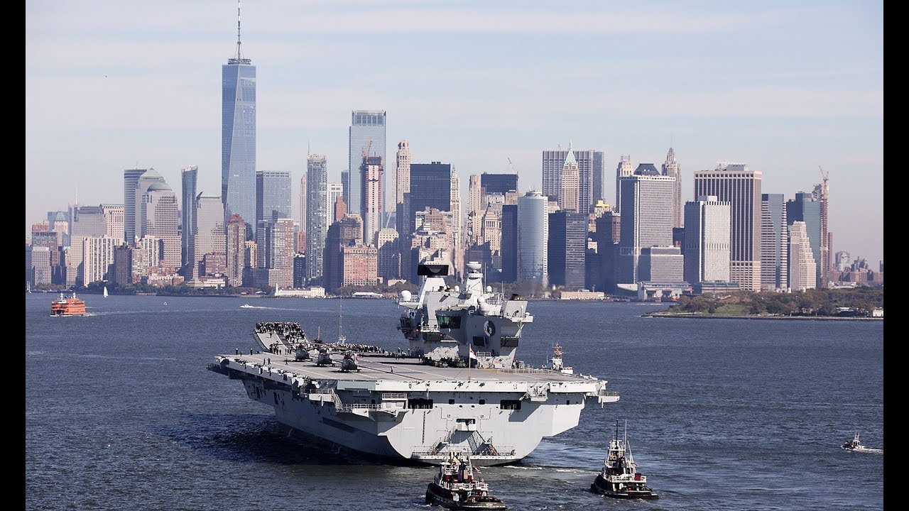 HMS Queen Elizabeth arrives in New York