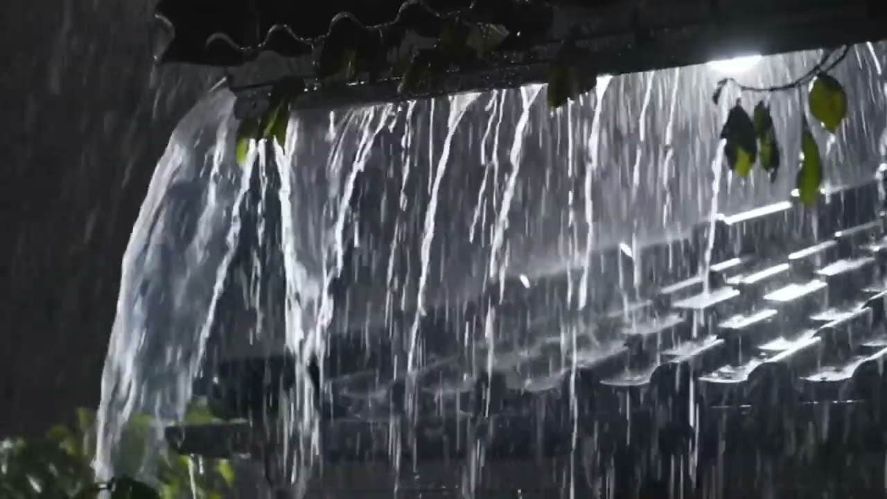Heavy Rainstorm with Thunder on Tin Roof &ndash; Sleep Sounds