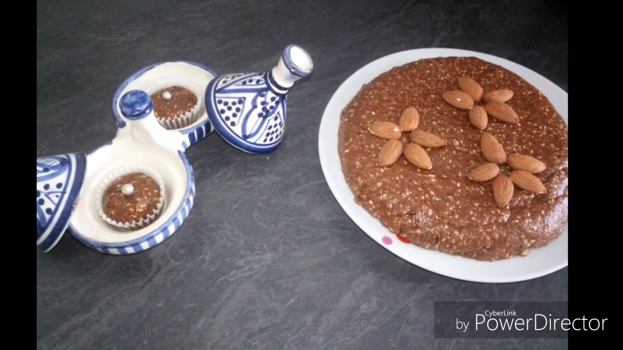 Recette marocaine 
Sellou ~ Zamita ~ Sfouf 😘😘😘 ( سالو سفوف زاميتا )
