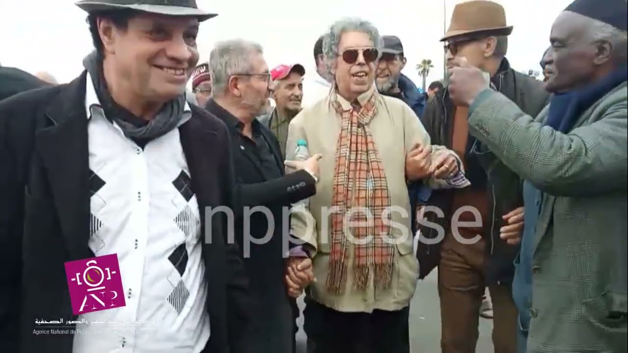 الوداع الاخير لهرم الأغنية الأصيلة عبد الهادي بالخياط الى  متواه الاخير  بحضور بعض الفنانين وأصدقاء 