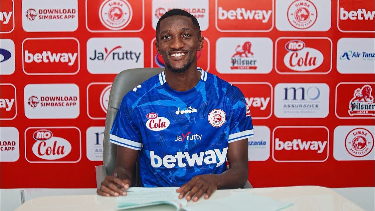 YUSUPH KAGOMA BAADA YA KUONGEZA MKATABA WA MIAKA MIWILI KUSALI SIMBA SC