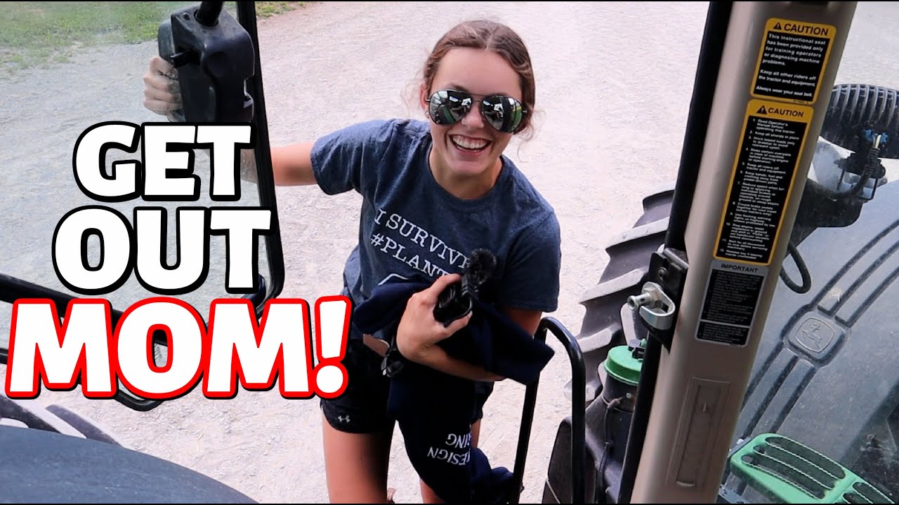 I'VE OFFICIALLY LOST MY FAVOURITE JOB.  (Wheat Harvest 2020): Vlog 331