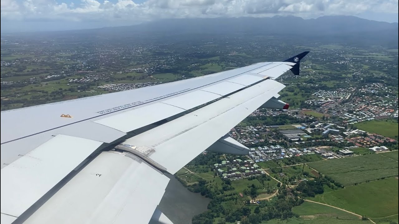 Air France Airbus A320-214 [F-GKXR] descent and landing in Pointe-á-Pitre