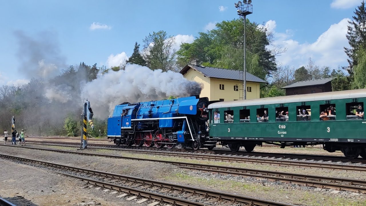 vlaky lužná u Rakovníka 12.5 2024(parní lokomotivy)