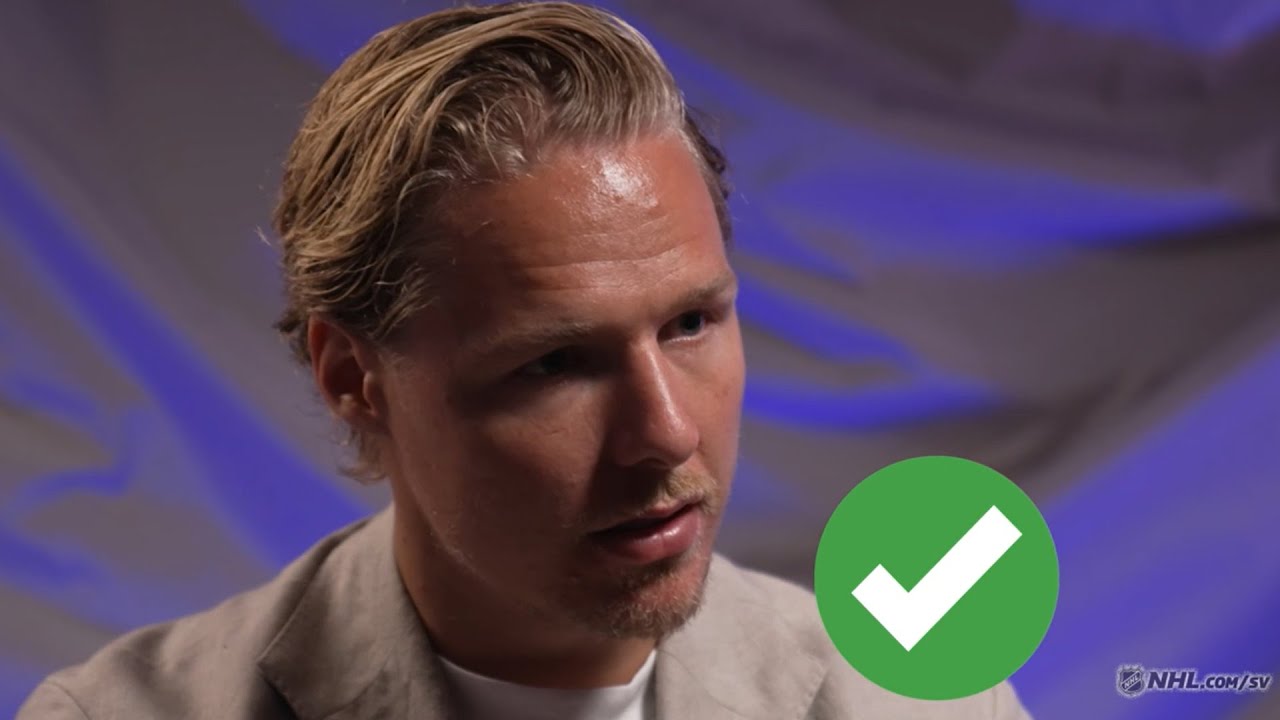 Hampus Lindholm i Know Your Stats | Hampus Lindholm plays Know Your Stats game