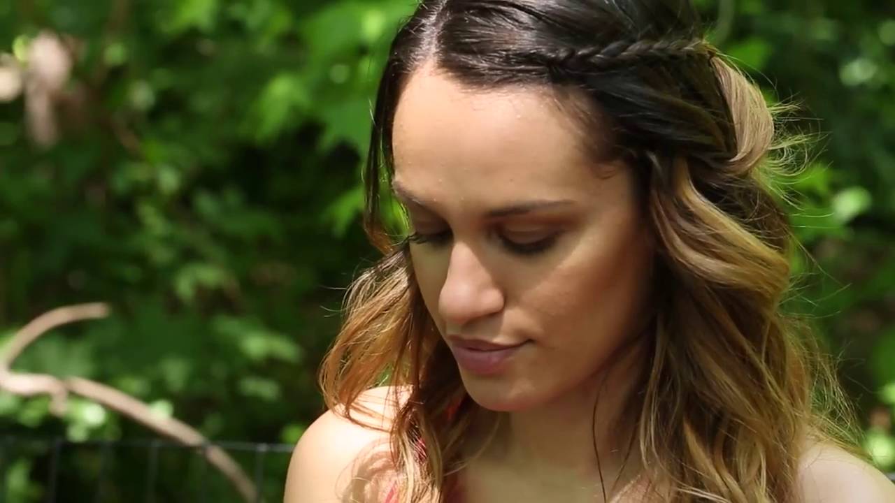 Samsung Galaxy S7 Active Commercial (AT&T)