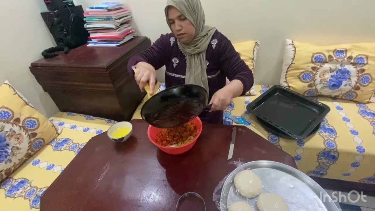 هذا هو نهار فين تيدوز🍔🧇🍜فى كوزينة😒😒