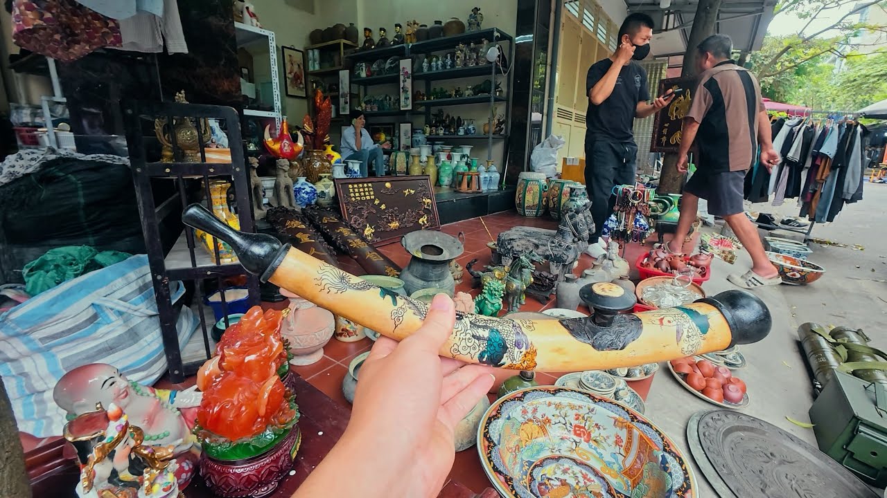 Van Phuc Flea Market &ndash; Ha Dong | Discover a &ldquo;Treasure Trove&rdquo; of Second-Hand & Vintage Items in Hanoi