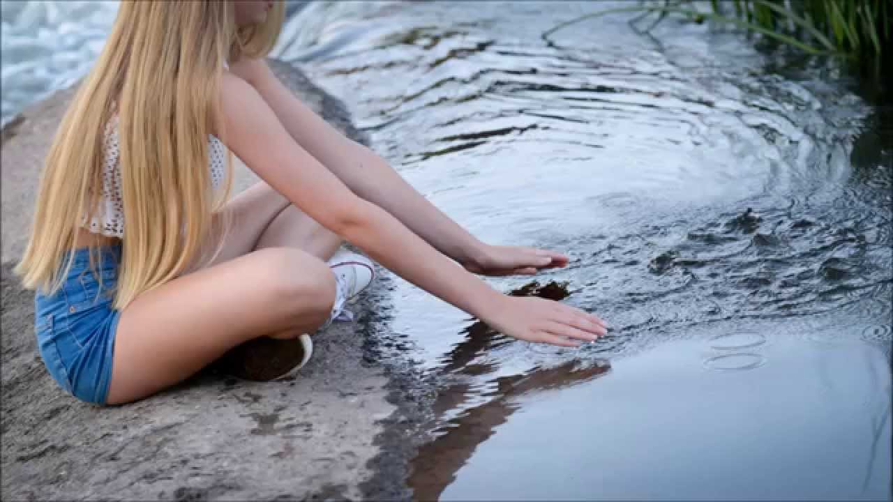 Ambient Music 2016 Album Mix by Understated Theory - Juxtapparition