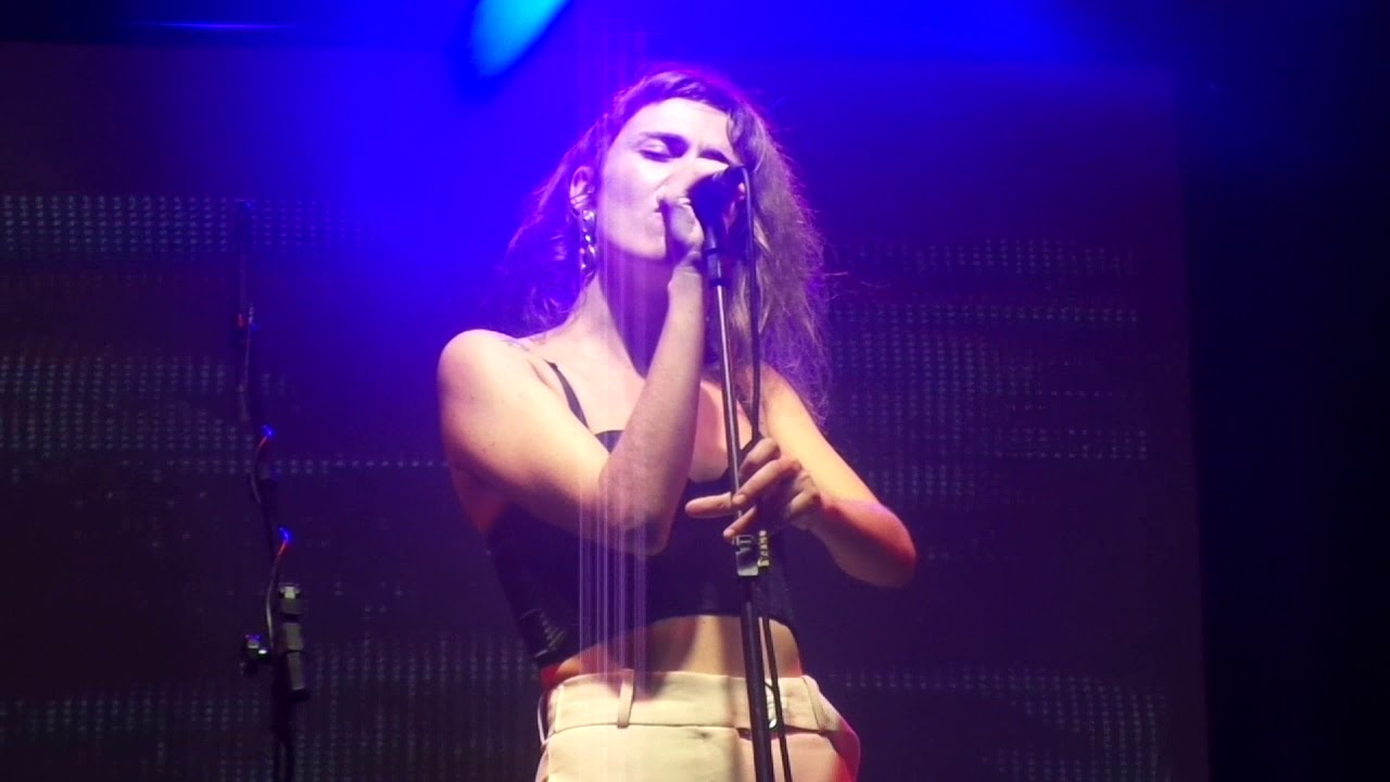 camille bertault @ praça dos correios: variações goldberg