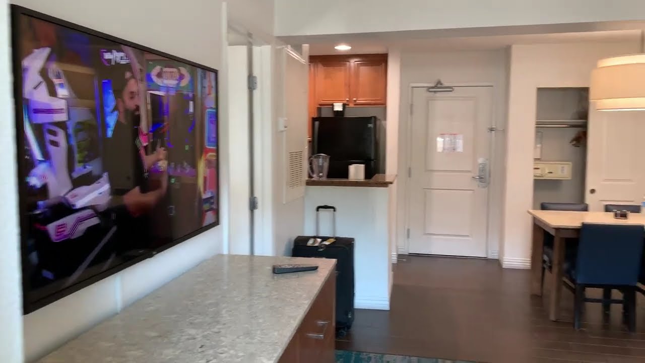 Club Wyndham Desert Rose Resort Las Vegas "One Bedroom" Room Tour
