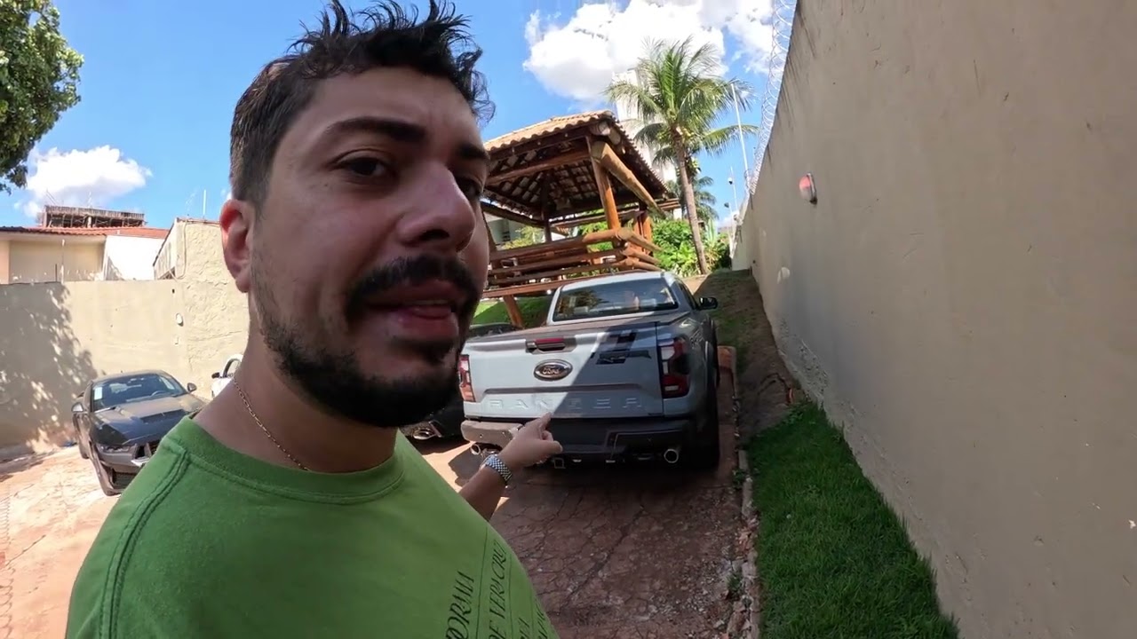 FIQUEI AP&Eacute; DE AUDI RS6
