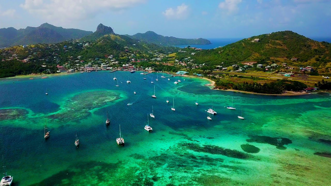 4K Drone Footage | Clifton, Union Island | St. Vincent and Grenadines | Caribbean Island | Sailing
