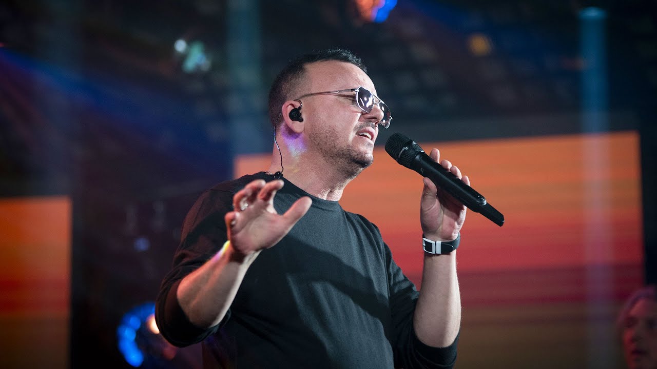 Gigi D'Alessio - Non Mollare Mai (Radio Italia Live 20/12/2024)
