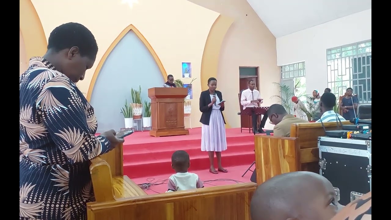 NYIMBO ZA KRISTO  NO:42 EWE ROHO WA MBINGUNI