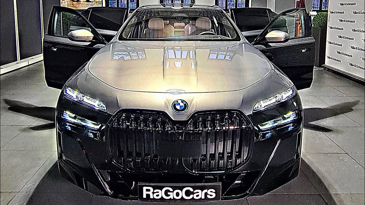 2023 BMW i7 xDrive 60 | The New 7 Series - Next Level of Luxury! Exterior, Interior and Features