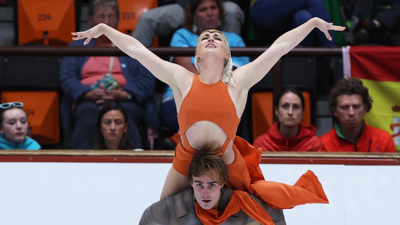 Danza libre de Olivia Smart & Tim Dieck en el ISU Challenger Nebelhorn Trophy 2024