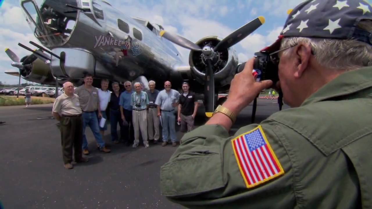 Vintage Plane Fly In | Tennessee Crossroads | Episode 2319.1