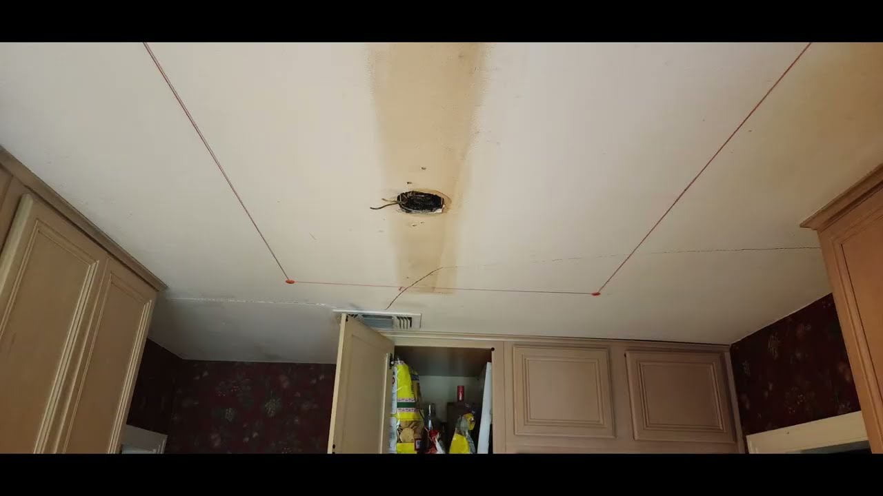 Ceiling Crack Repairl