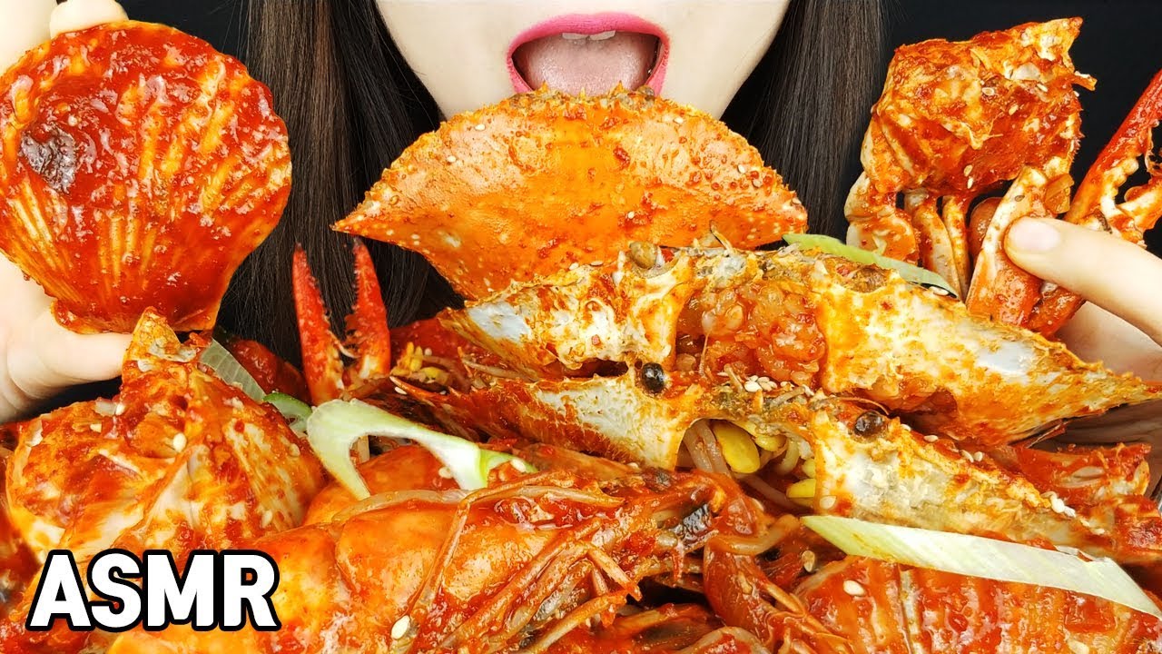 ASMR пряные морепродукты (крабы, гребешки, креветки, ростки фасоли)
