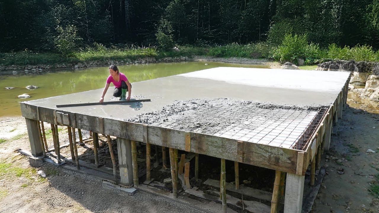Skillful Women Build Houses on the Lake - Assembling Steel and Making Concrete Floors, Part 2