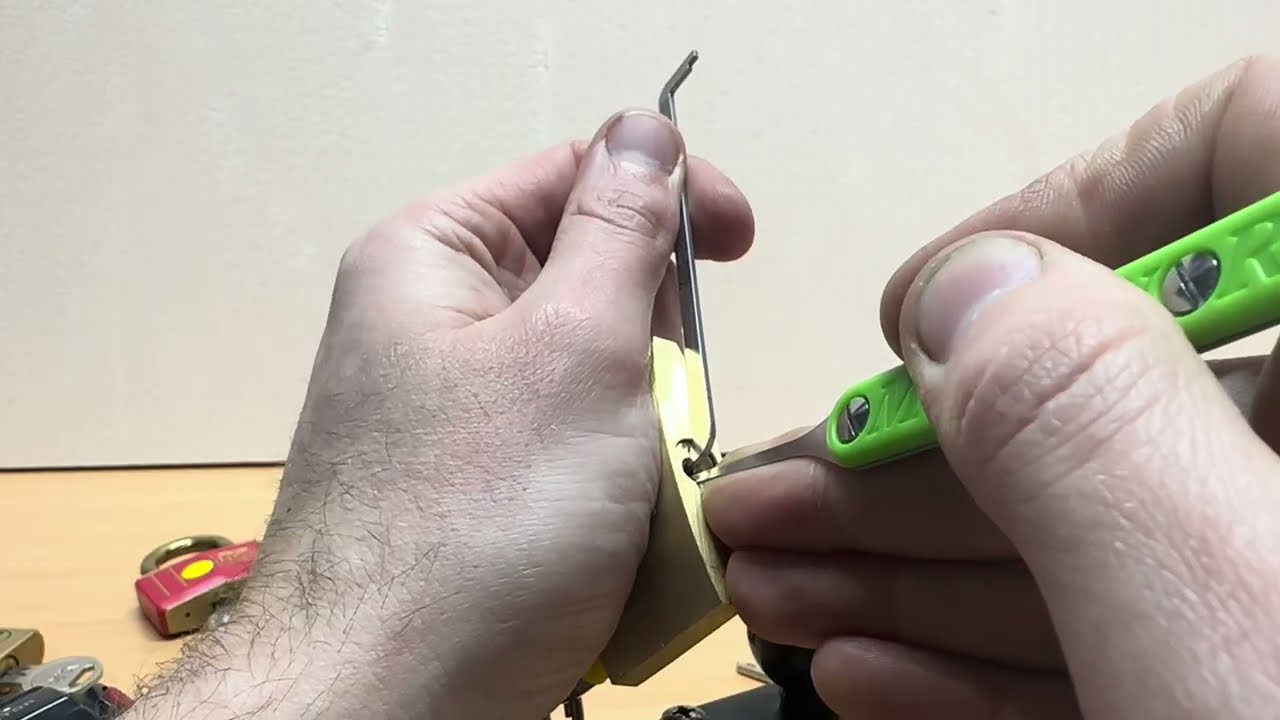 [14] Brüder Mannesmann 50mm - raked open- Yellow Belt