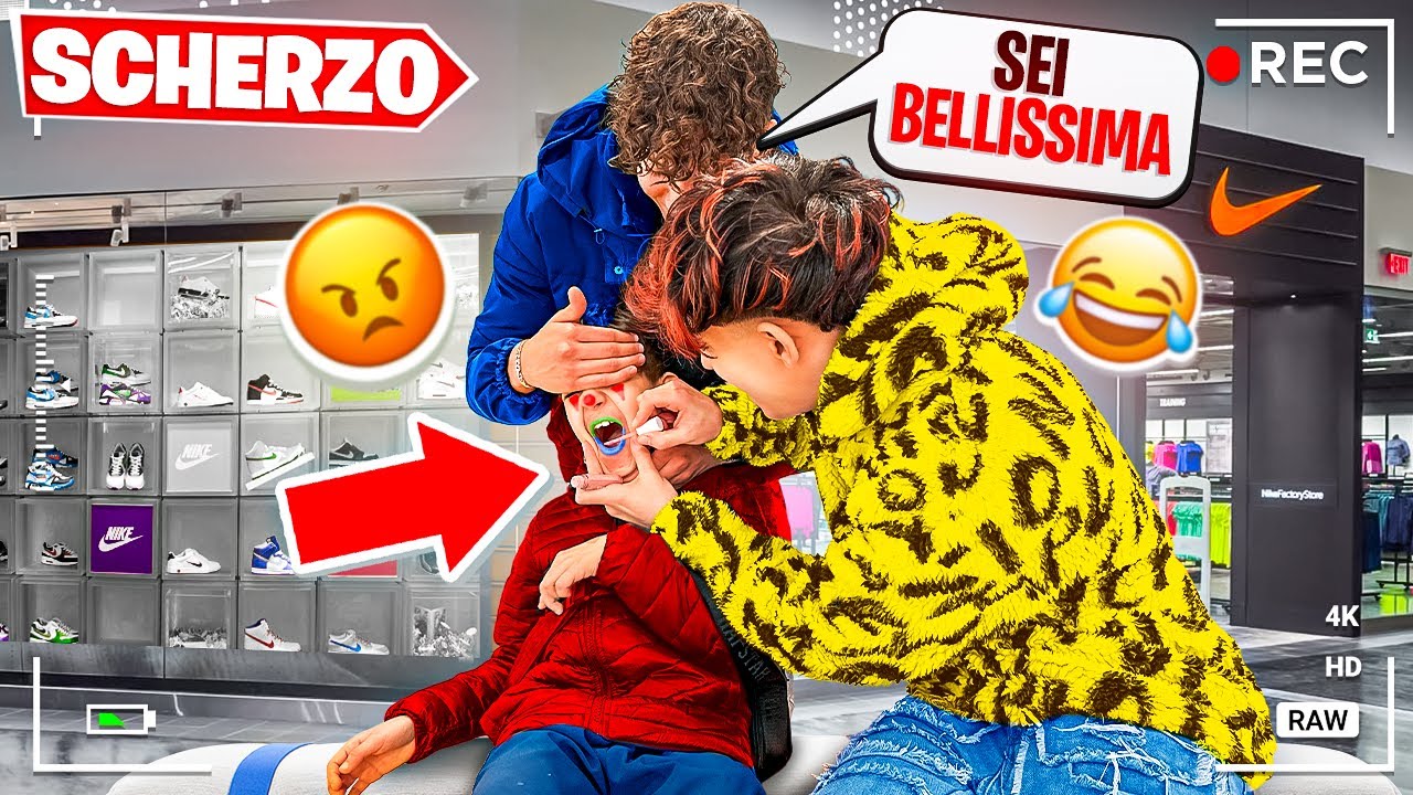 METTIAMO il ROSSETTO al MINI 💄😱 SCHERZO FINITO MALE 😭