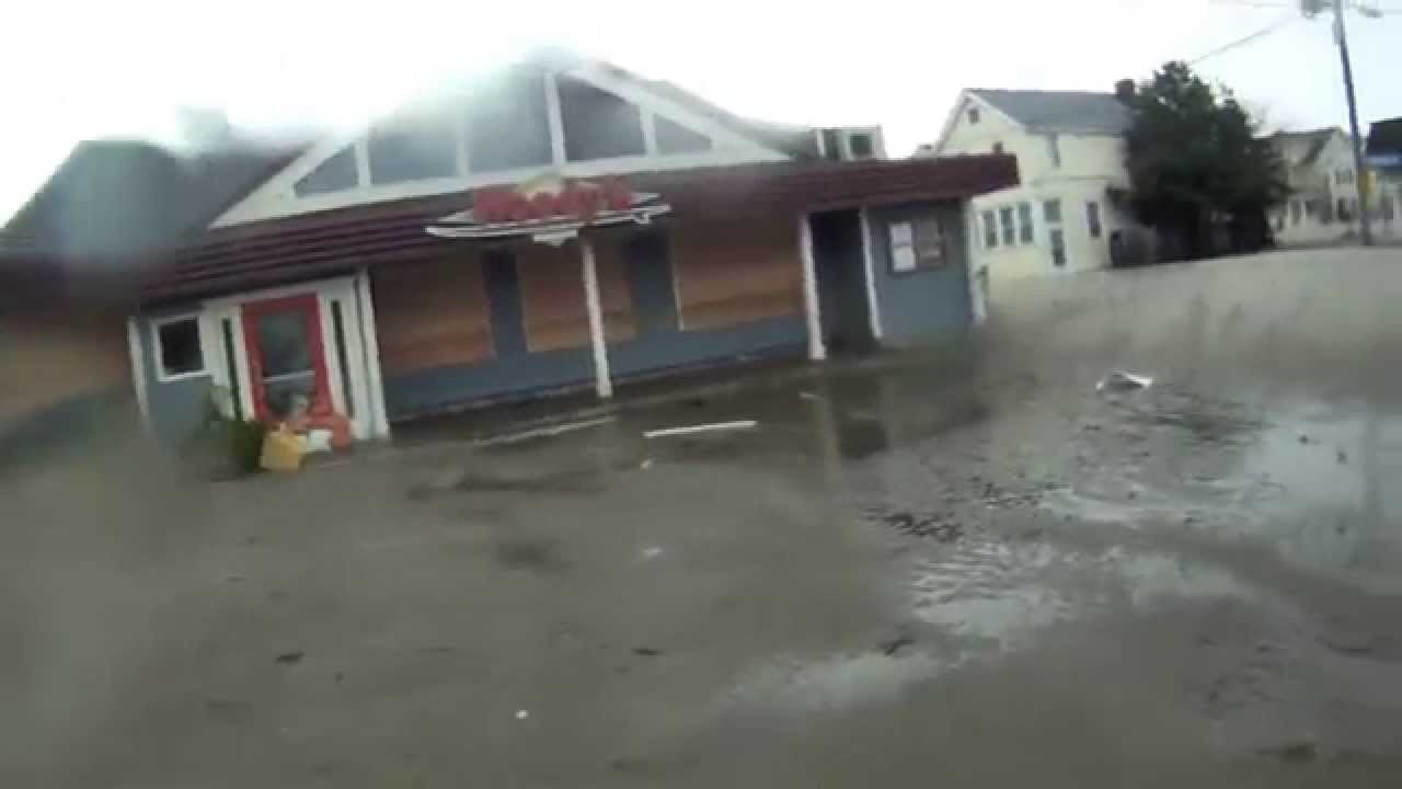 hurricane sandy sea bright NJ (live)