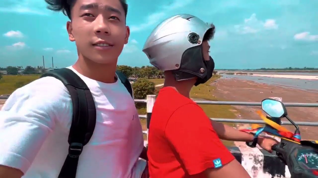 SHE ASKED FOR HELP IN JHAPA❤️| BHADRAPUR BORDER 🇮🇳-🇳🇵 | SHOPPING IN INDIA @utsavvlogs300