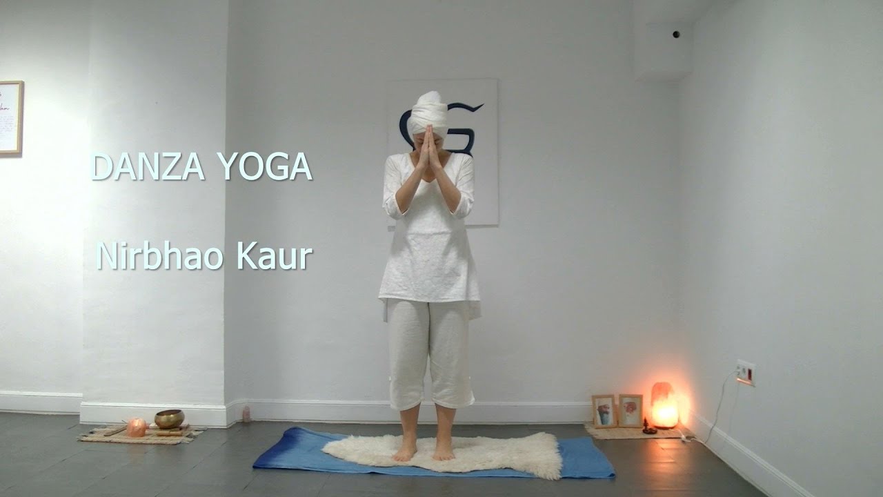 Danza Yoga en celebración por el día de las mujeres y su igualdad