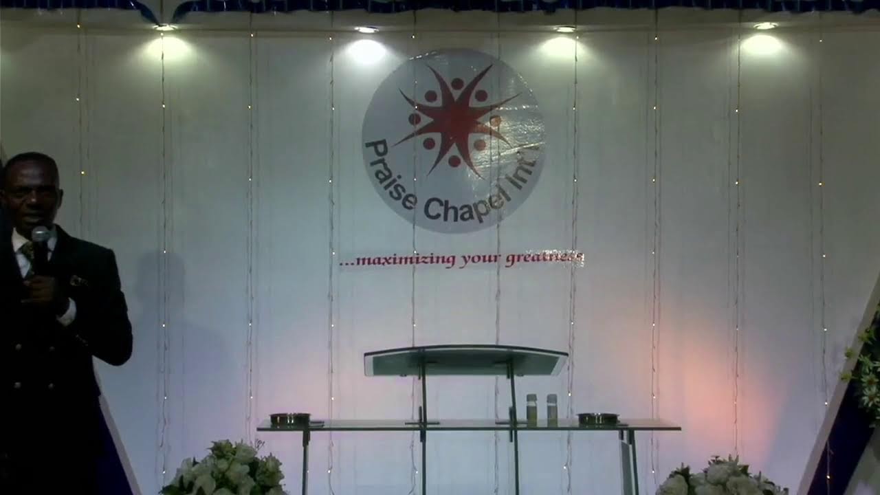 GLORIOUS SUNDAY SERVICE