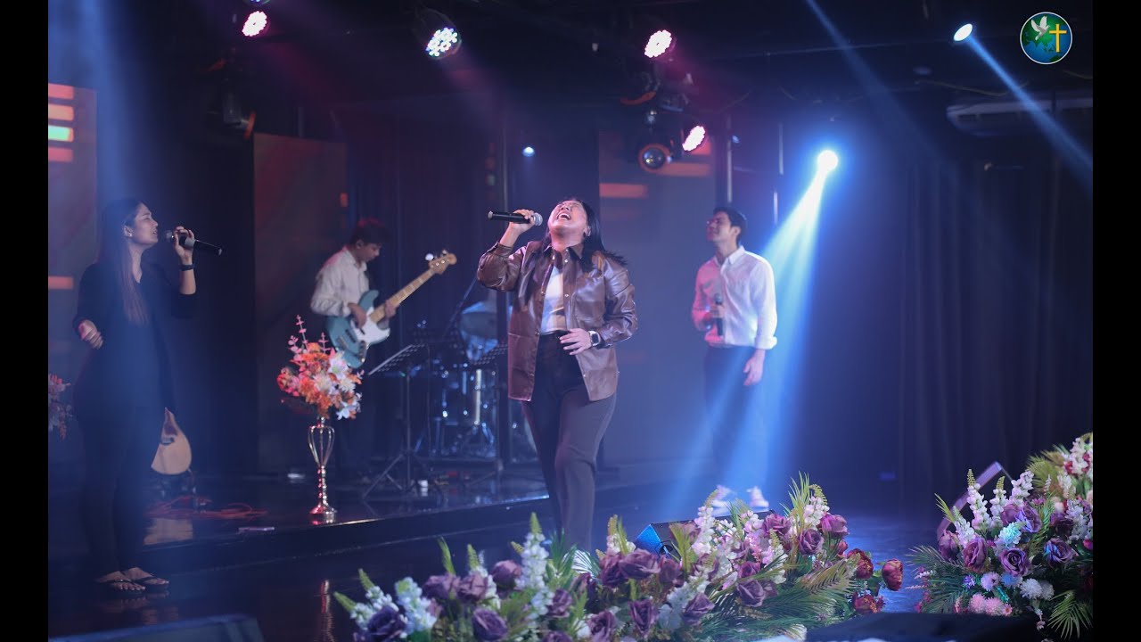 အရာရာ | Lucy