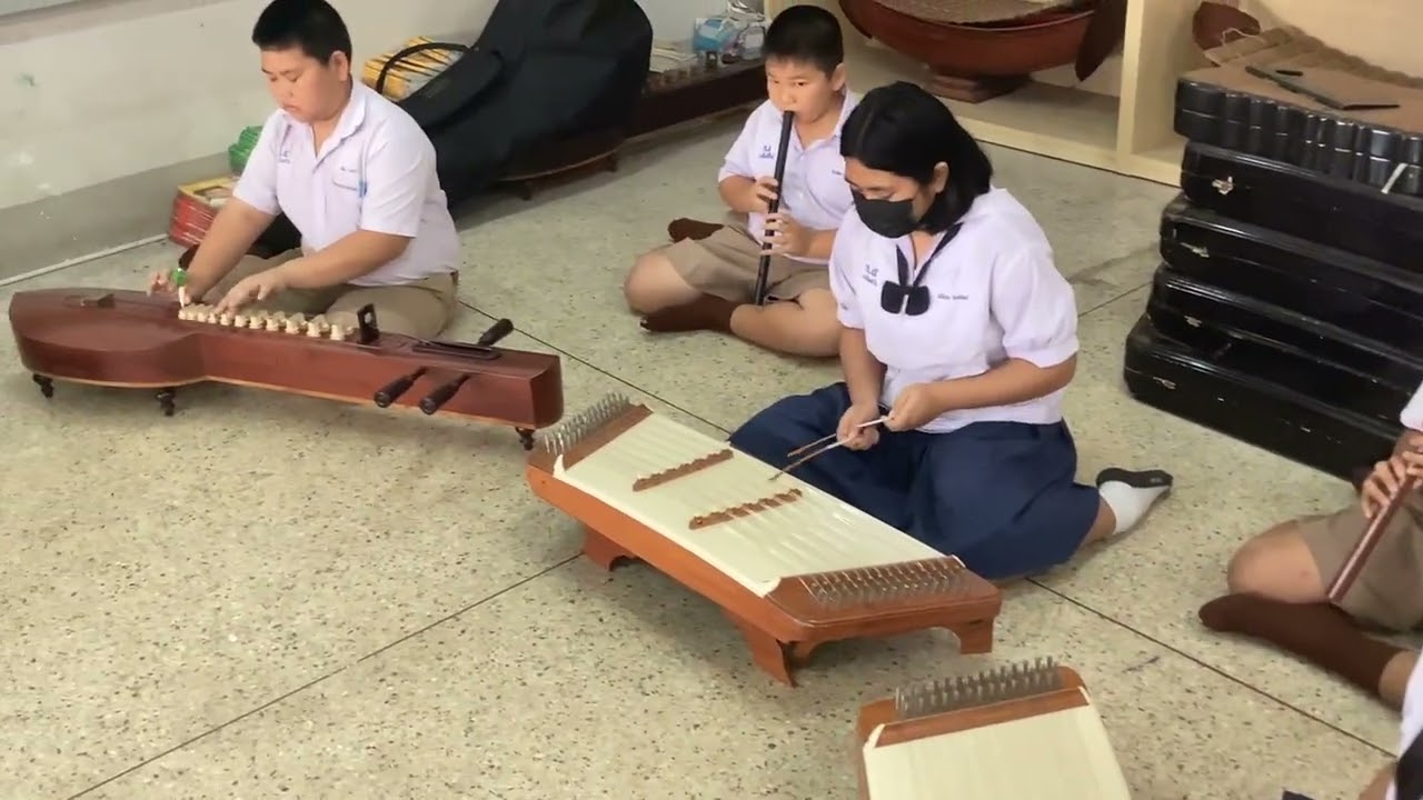 คลิปการเรียนการสอนดนตรีไทย โรงเรียนเทศบาล ๕ วัดพระปฐมเจดีย์