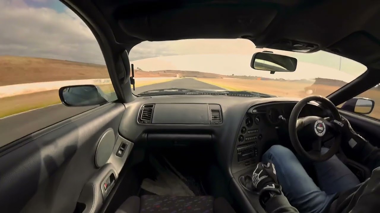 MK4 Supra 700hp &ndash; Turbo Lag, Boost & Power Slides Calder Park Circuit.
