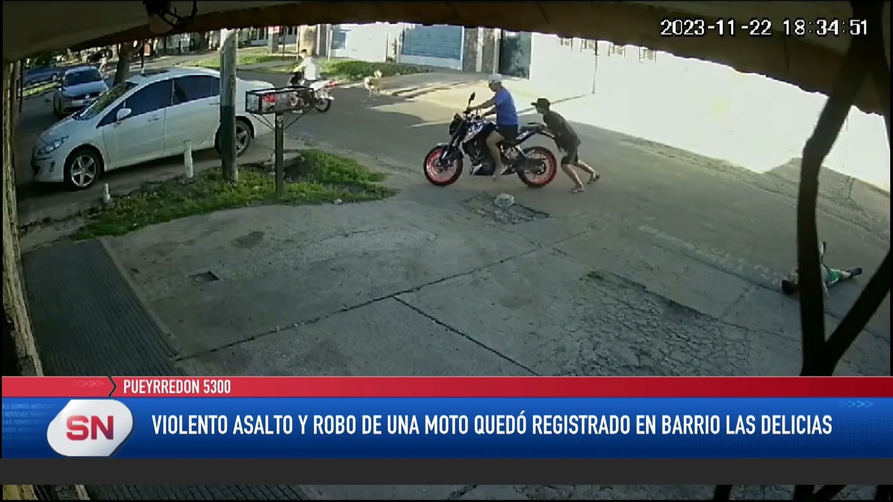 Violento asalto y robo de una moto quedó registrado en Barrio Las Delicias. Pueyrredón al 5300