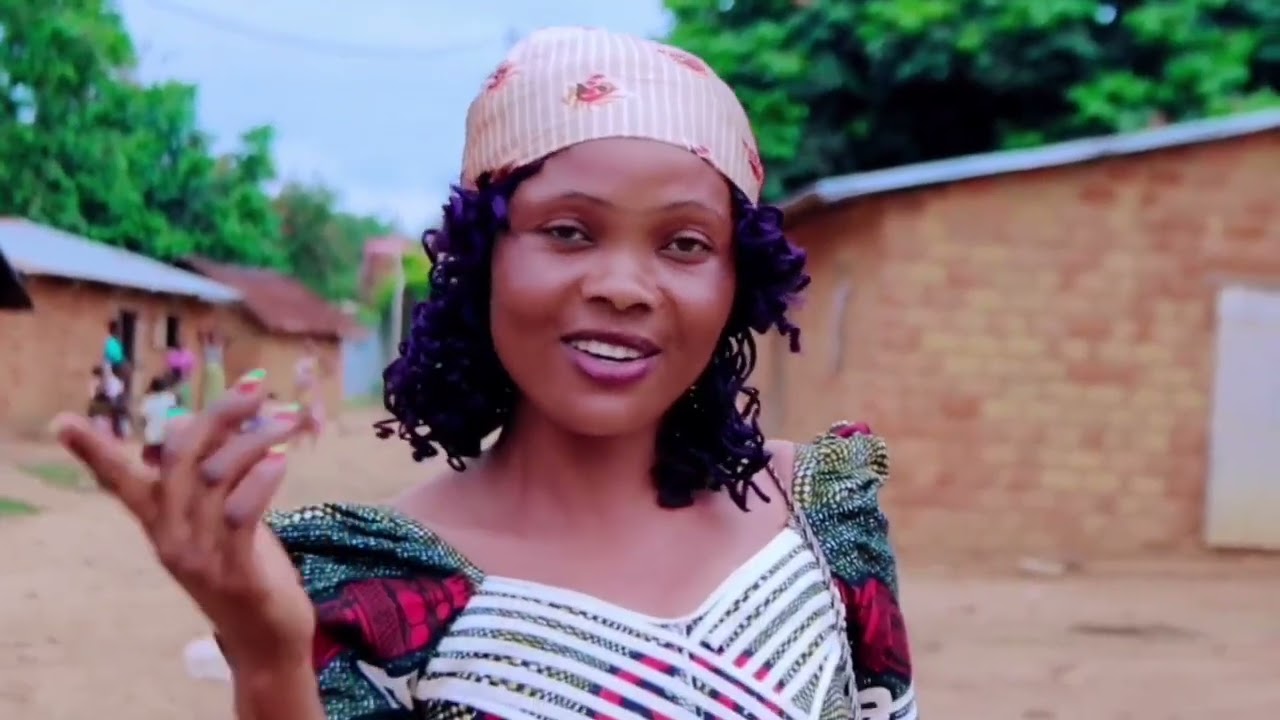 MAMPEMBE Audrey - Muntuta Bembe - Orphelin [clip officiel]