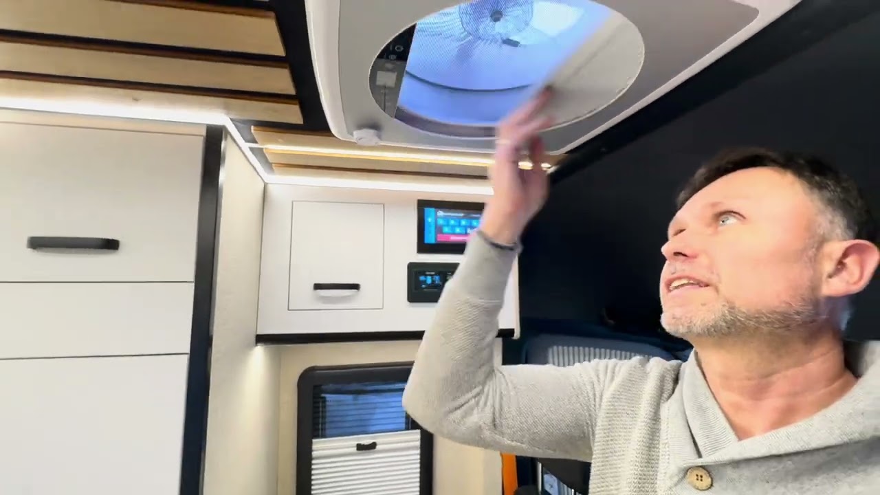 Sprinter L2H2 2024 automat &ndash; kamper premium gotowy na każdą podr&oacute;ż od Marlo Camp🚚