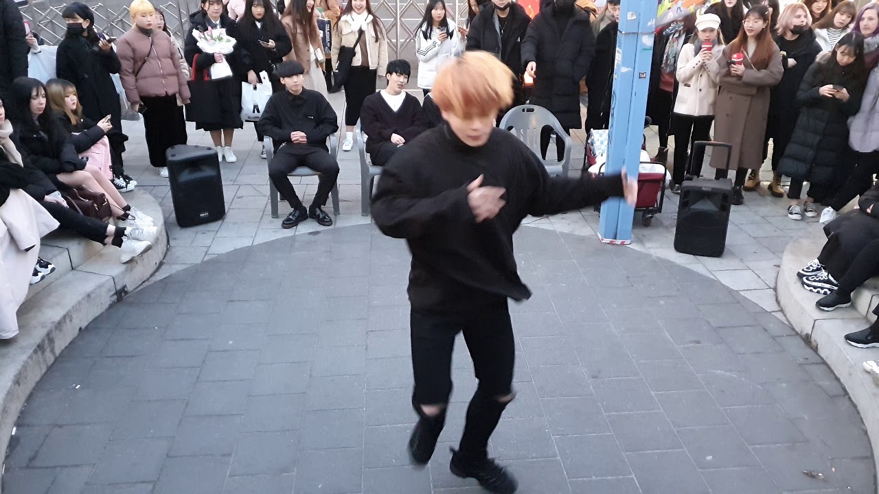 Blood, Sweat & Tears(피땀눈물) - BTS(방탄소년단)/언노운(Unknown)-박선재(Park SunJae) HongDae(홍대) Busking 20200110