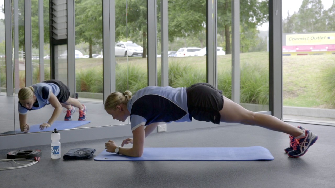 Mingara One Fitness Workout: Mountain Climbers + Plank Up and Downs