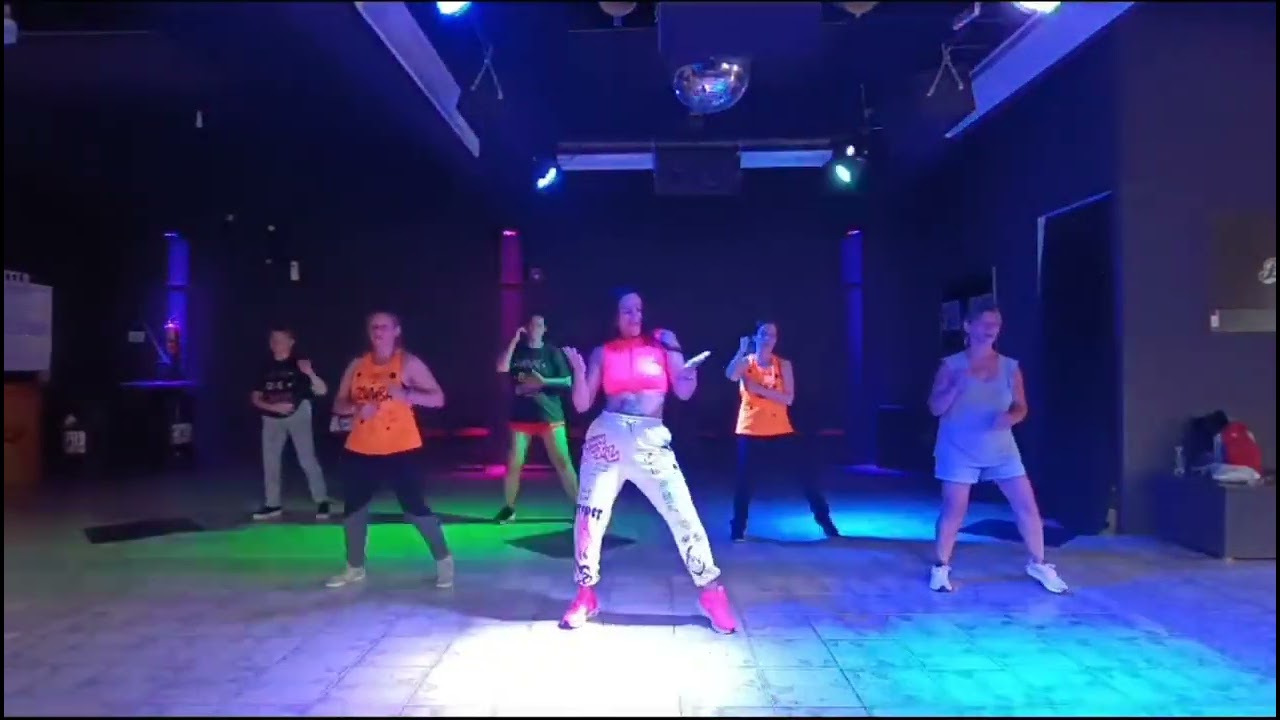 LA NOCHE PERFECTA 🎤ANTONIO JOSE JUNTO A MIS BOMBONAS DEL T.M BAILAMOS?♥️