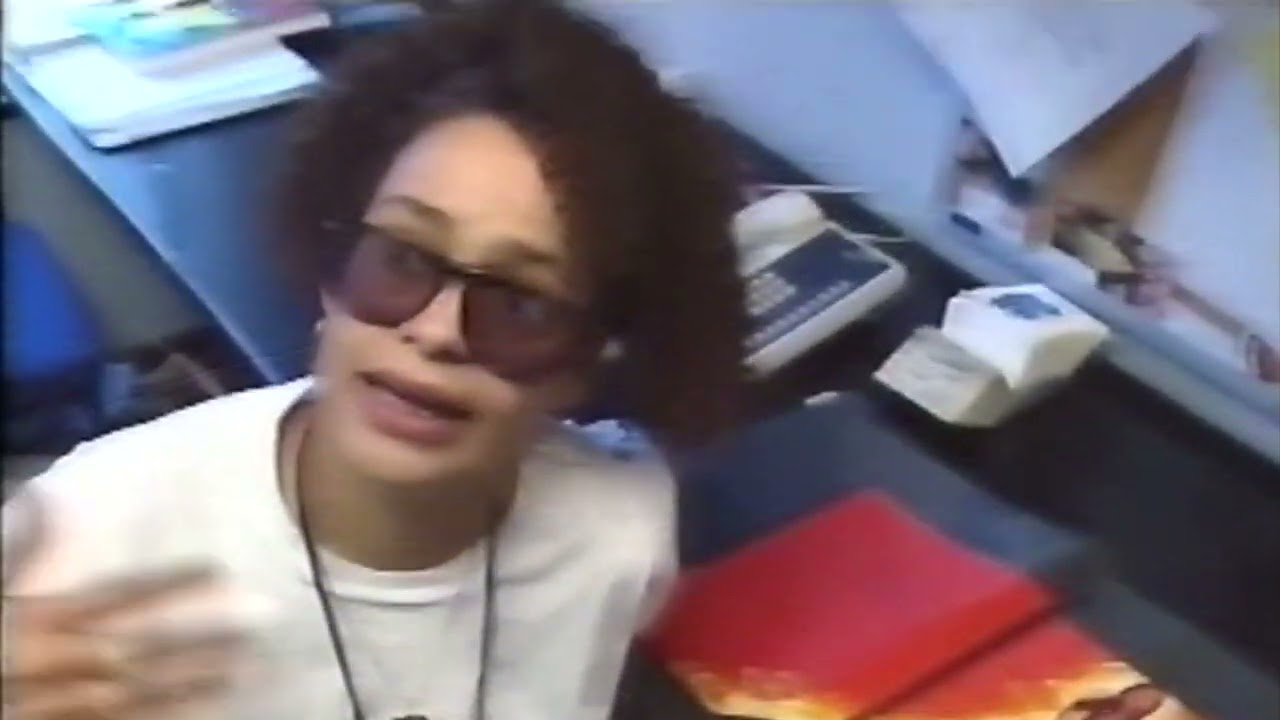 GEE STREET & Z  BY  SOPHIE BRAMLY