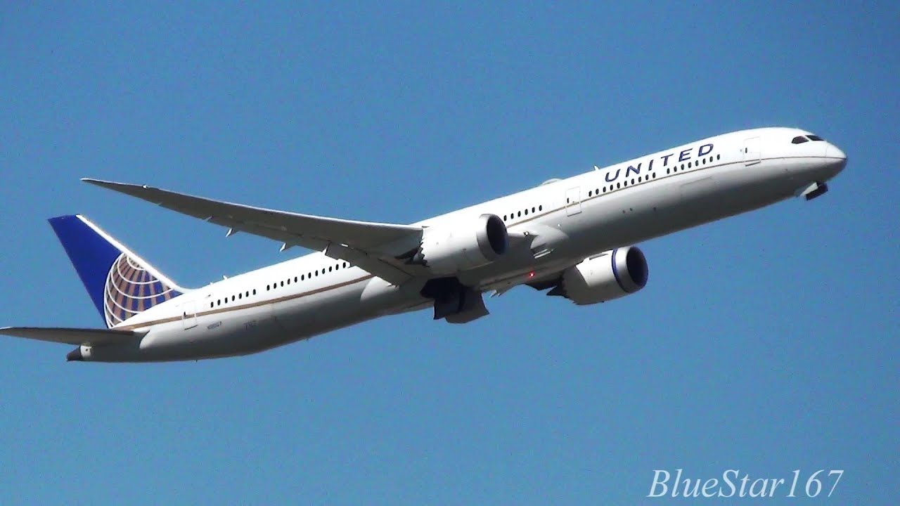 United Airlines Boeing 787-10 (N91007) takeoff from FRA/EDDF (Frankfurt - am Main) RWY 07C