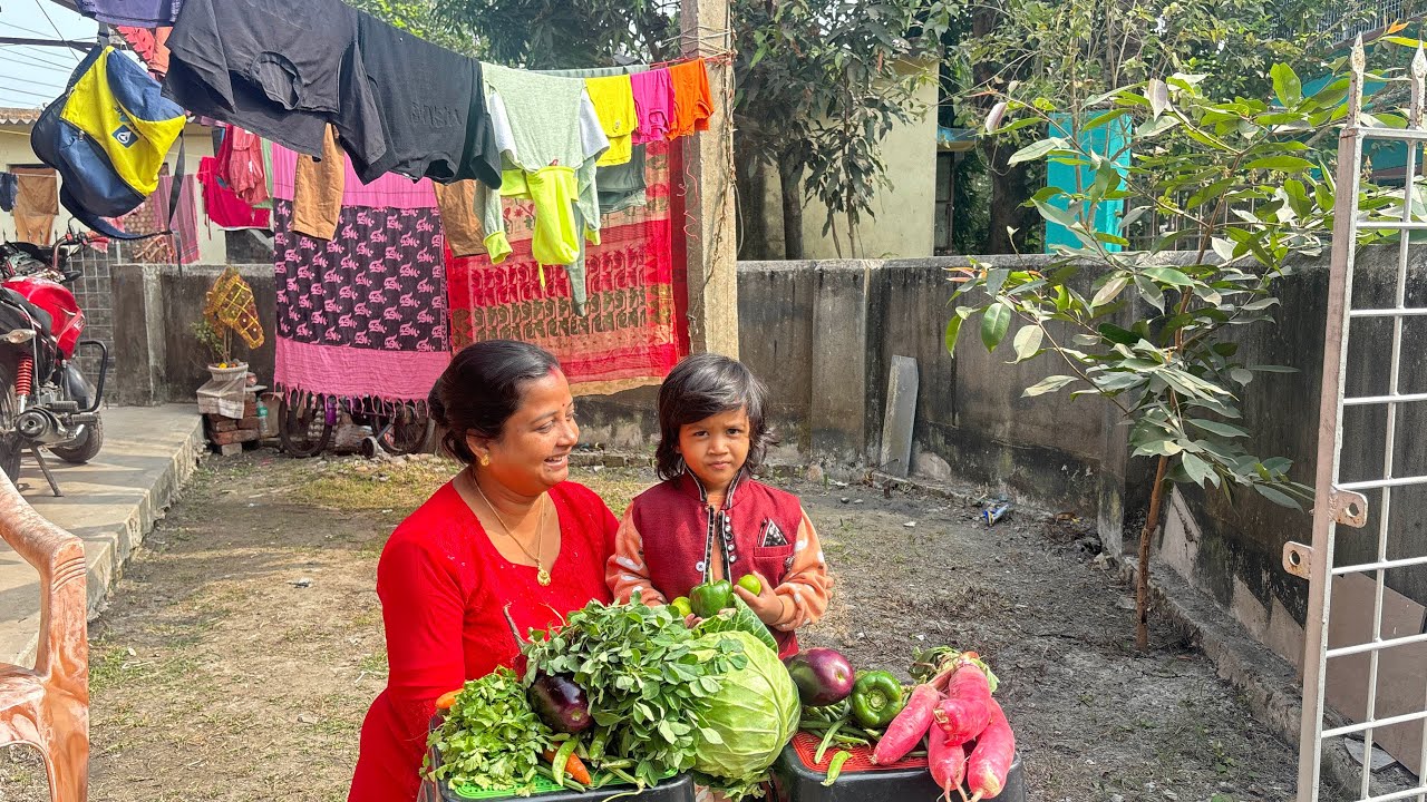 বছরের শেষ দিনে তোমরা কি কি চাও / আমি তো ভয় দূর করতে চাই ।
