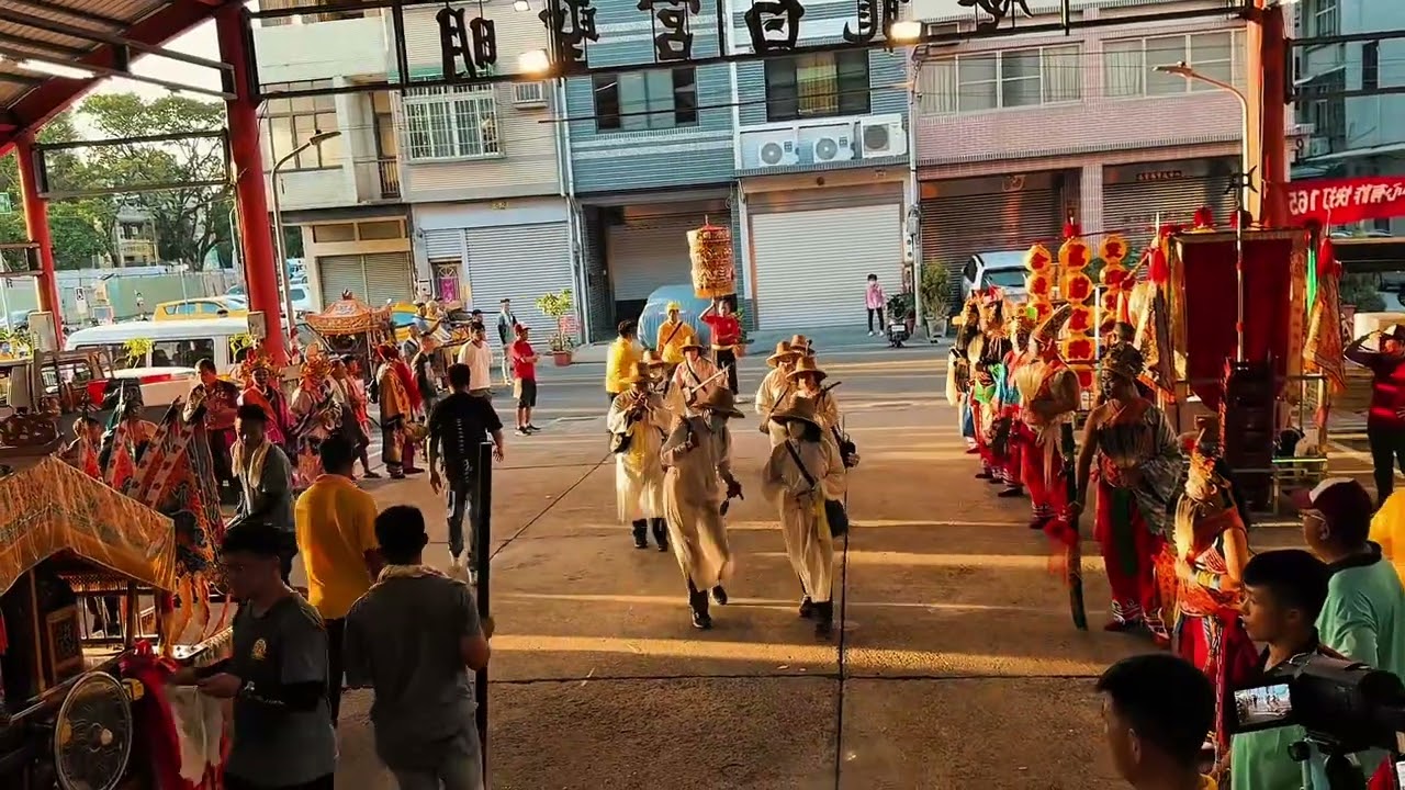 高市明聖宮白龍庵觀音佛祖前往臺南六甲赤山龍湖巖謁祖進香遶境大典 #五福大帝 #觀音佛祖 #明聖宮白龍庵 #龍龍影像 #龍龍影像紀錄